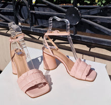 Translation missing: lv.sections.featured_product.gallery_thumbnail_alt