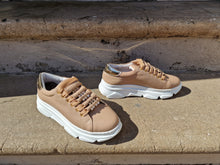 Translation missing: lv.sections.featured_product.gallery_thumbnail_alt