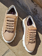 Translation missing: lv.sections.featured_product.gallery_thumbnail_alt