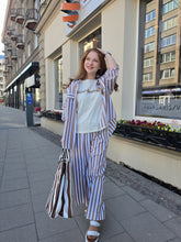 Translation missing: lv.sections.featured_product.gallery_thumbnail_alt