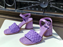 Translation missing: lv.sections.featured_product.gallery_thumbnail_alt
