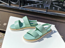 Translation missing: lv.sections.featured_product.gallery_thumbnail_alt
