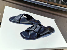 Translation missing: lv.sections.featured_product.gallery_thumbnail_alt

