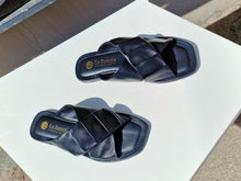 Translation missing: lv.sections.featured_product.gallery_thumbnail_alt
