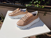 Translation missing: lv.sections.featured_product.gallery_thumbnail_alt
