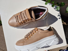 Translation missing: lv.sections.featured_product.gallery_thumbnail_alt

