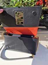 Translation missing: lv.sections.featured_product.gallery_thumbnail_alt
