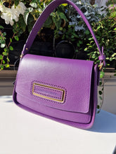 Translation missing: lv.sections.featured_product.gallery_thumbnail_alt
