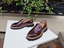 Translation missing: lv.sections.featured_product.gallery_thumbnail_alt
