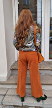 Translation missing: lv.sections.featured_product.gallery_thumbnail_alt
