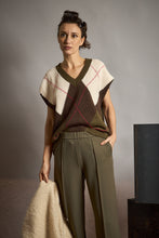 Translation missing: lv.sections.featured_product.gallery_thumbnail_alt
