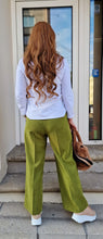 Translation missing: lv.sections.featured_product.gallery_thumbnail_alt
