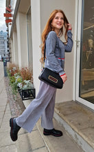 Translation missing: lv.sections.featured_product.gallery_thumbnail_alt
