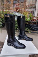 Translation missing: lv.sections.featured_product.gallery_thumbnail_alt
