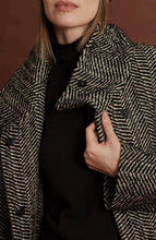Translation missing: lv.sections.featured_product.gallery_thumbnail_alt
