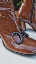 Translation missing: lv.sections.featured_product.video_thumbnail_alt
