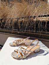 Translation missing: lv.sections.featured_product.gallery_thumbnail_alt
