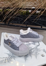 Translation missing: lv.sections.featured_product.gallery_thumbnail_alt
