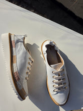 Translation missing: lv.sections.featured_product.gallery_thumbnail_alt
