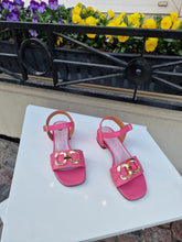 Translation missing: lv.sections.featured_product.gallery_thumbnail_alt
