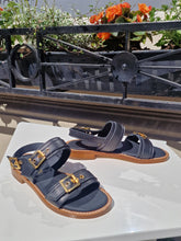 Translation missing: lv.sections.featured_product.gallery_thumbnail_alt
