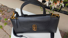 Translation missing: lv.sections.featured_product.gallery_thumbnail_alt
