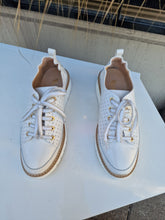 Translation missing: lv.sections.featured_product.gallery_thumbnail_alt
