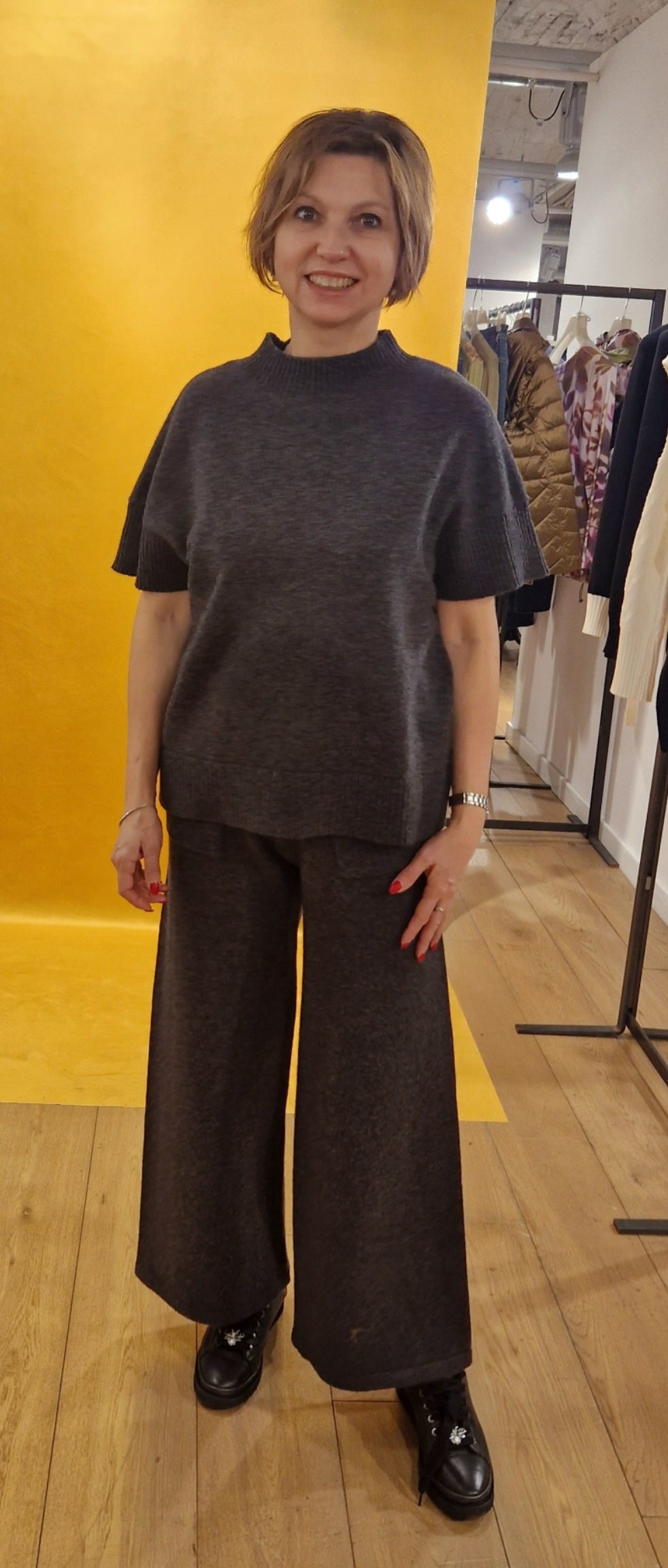 Diana Gallesi kostīms