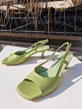 Translation missing: lv.sections.featured_product.gallery_thumbnail_alt
