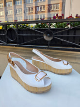 Translation missing: lv.sections.featured_product.gallery_thumbnail_alt
