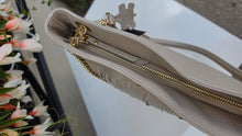Translation missing: lv.sections.featured_product.gallery_thumbnail_alt
