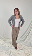 Translation missing: lv.sections.featured_product.gallery_thumbnail_alt
