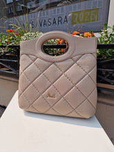 Translation missing: lv.sections.featured_product.gallery_thumbnail_alt
