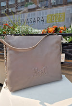 Translation missing: lv.sections.featured_product.gallery_thumbnail_alt
