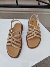 Translation missing: lv.sections.featured_product.gallery_thumbnail_alt
