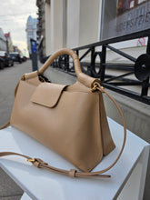Translation missing: lv.sections.featured_product.gallery_thumbnail_alt
