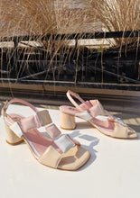 Translation missing: lv.sections.featured_product.gallery_thumbnail_alt
