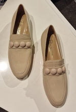 Translation missing: lv.sections.featured_product.gallery_thumbnail_alt
