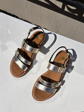 Translation missing: lv.sections.featured_product.gallery_thumbnail_alt
