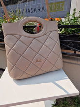 Translation missing: lv.sections.featured_product.gallery_thumbnail_alt
