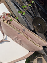 Translation missing: lv.sections.featured_product.gallery_thumbnail_alt
