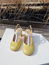 Translation missing: lv.sections.featured_product.gallery_thumbnail_alt

