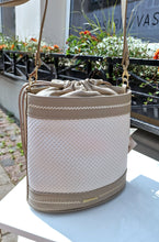 Translation missing: lv.sections.featured_product.gallery_thumbnail_alt
