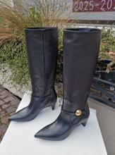 Translation missing: lv.sections.featured_product.gallery_thumbnail_alt
