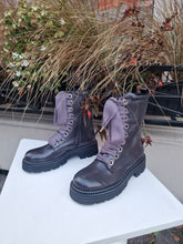 Translation missing: lv.sections.featured_product.gallery_thumbnail_alt
