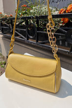 Translation missing: lv.sections.featured_product.gallery_thumbnail_alt
