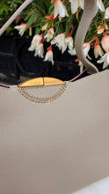 Translation missing: lv.sections.featured_product.gallery_thumbnail_alt
