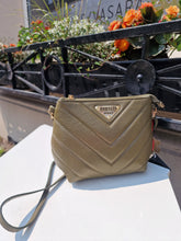 Translation missing: lv.sections.featured_product.gallery_thumbnail_alt
