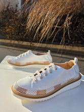 Translation missing: lv.sections.featured_product.gallery_thumbnail_alt

