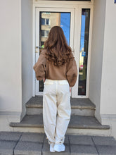 Translation missing: lv.sections.featured_product.gallery_thumbnail_alt
